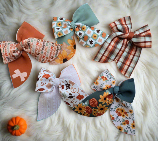 Mini neoprene sailor bows