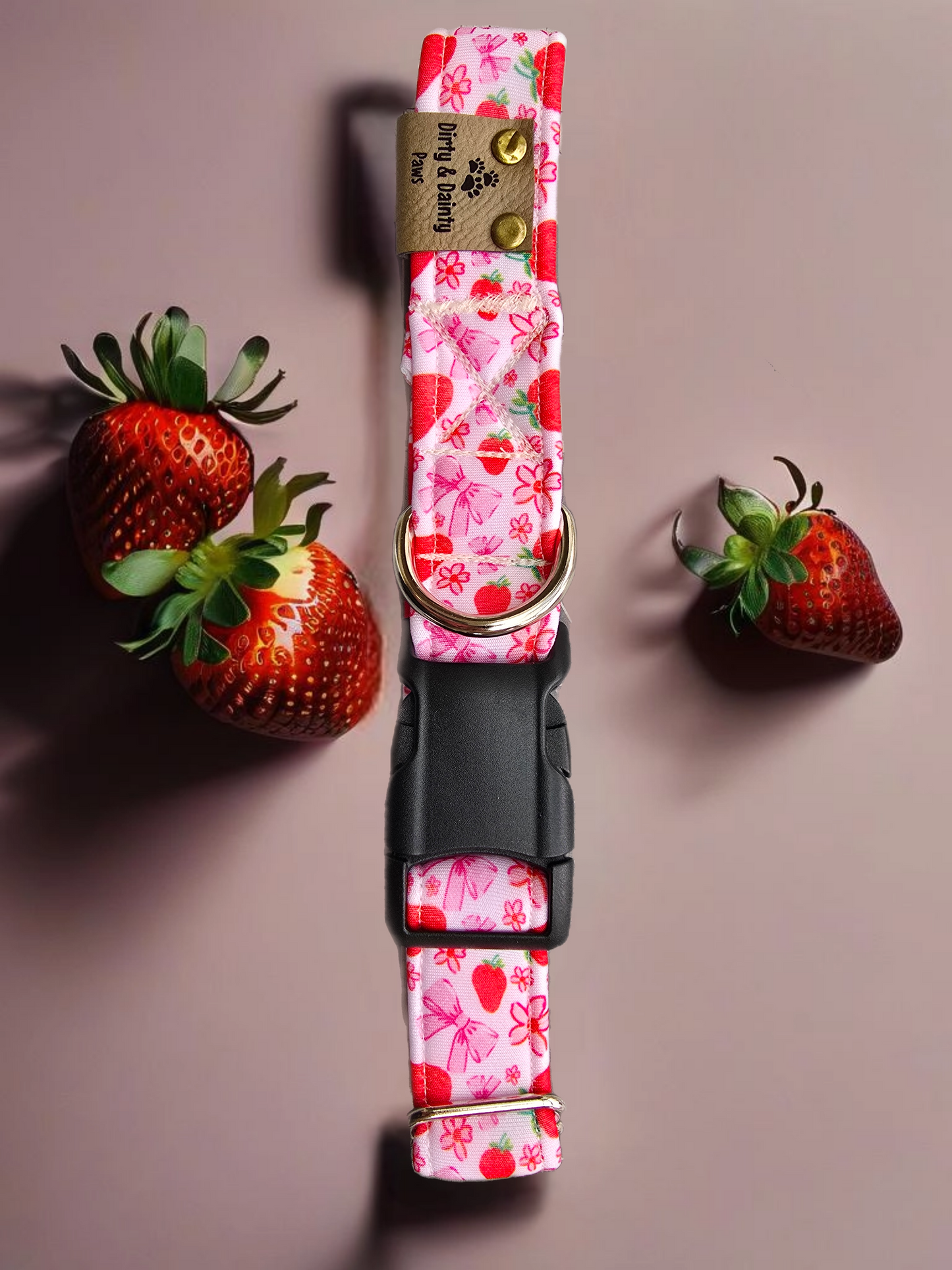 Strawberries and Bows Neoprene Dog Collar – Soft, Durable & Stylish