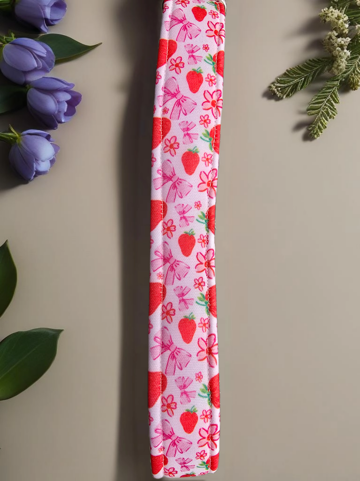 Strawberries and Bows Neoprene Dog Collar – Soft, Durable & Stylish