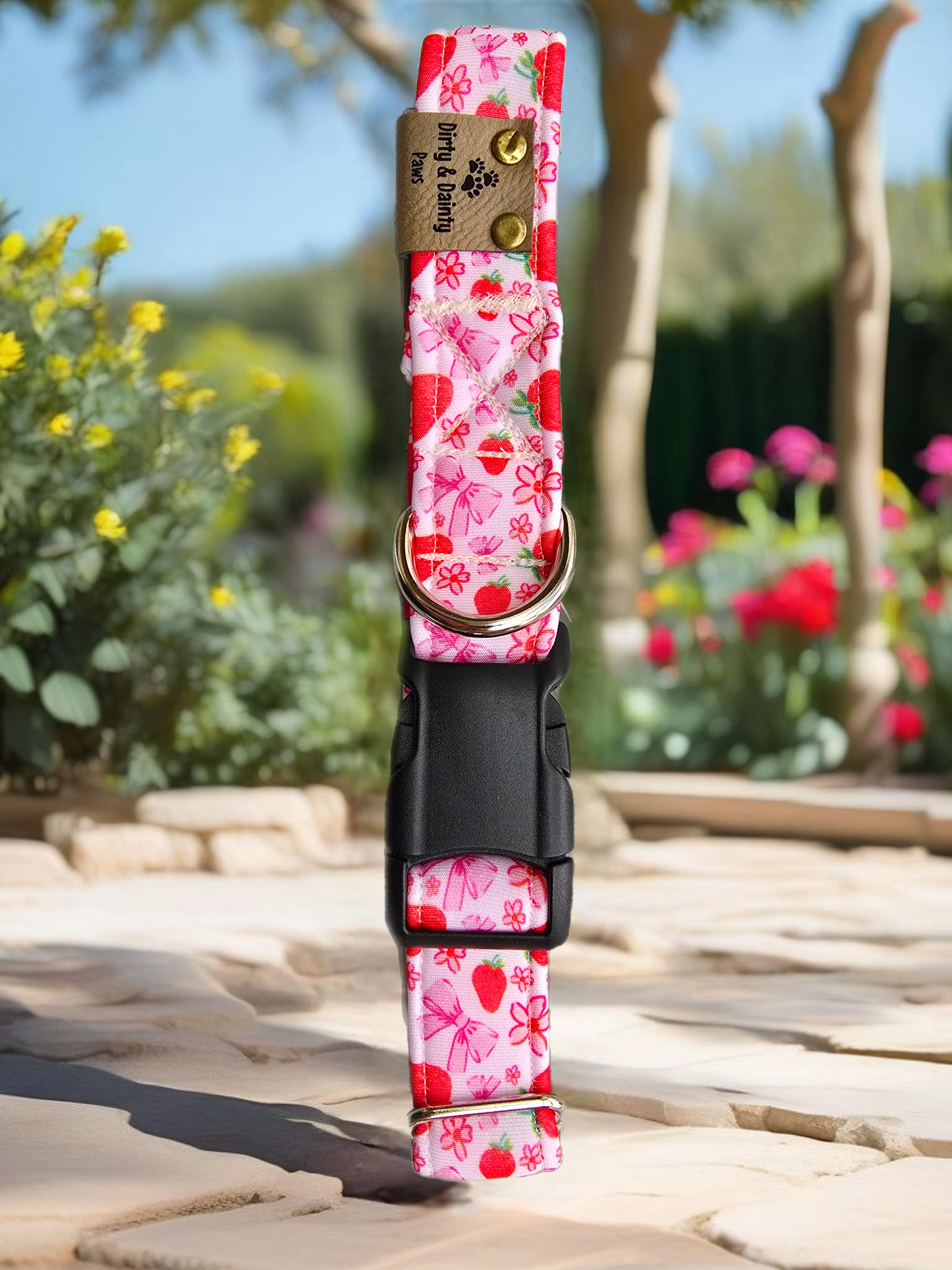 Strawberries and Bows Neoprene Dog Collar – Soft, Durable & Stylish