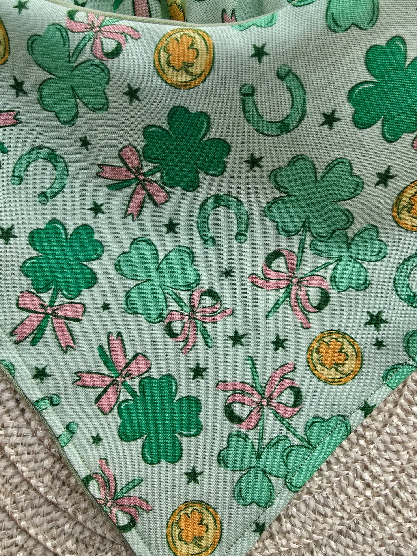 Clover & Bows Reversible Scrunchie Dog Bandana – St. Patrick’s Day Dog Bandana