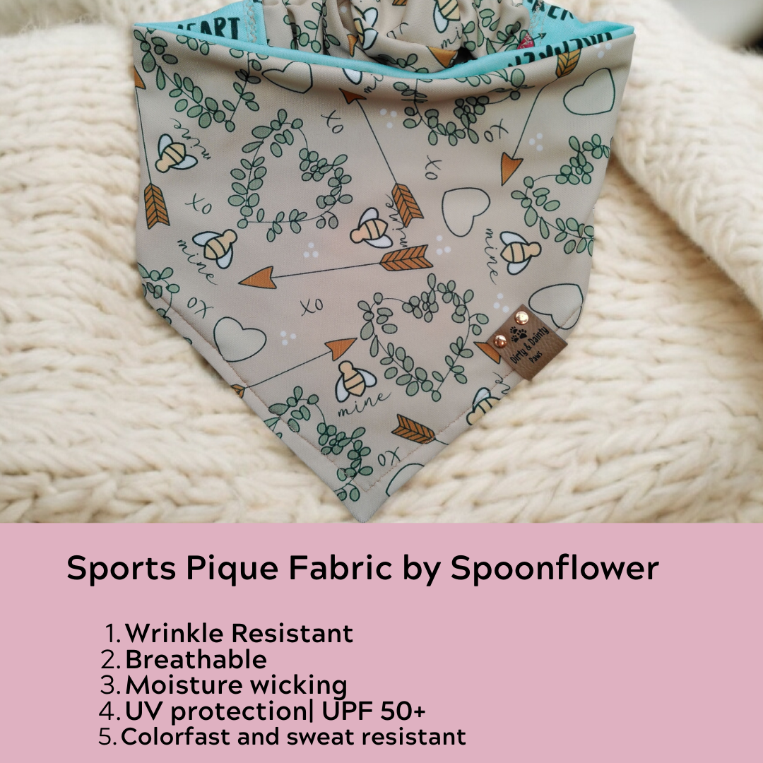 Heart Breaker | Bee Mine Sports Piqué Reversible Scrunchie Dog Bandana